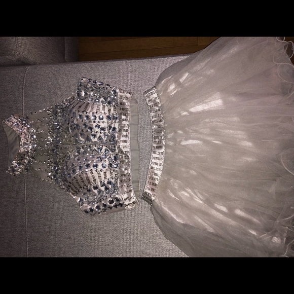 two piece formal dress - Picture 2 of 6